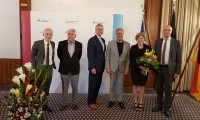  Dr. Uwe Wenzel, Prof. Detlef Junker, Keith M. Anderton, OB Prof. Eckart Würzner, Prof. Susan Herbst, Prof. Frieder Hepp (Foto: Stadt Heidelberg/MTC)